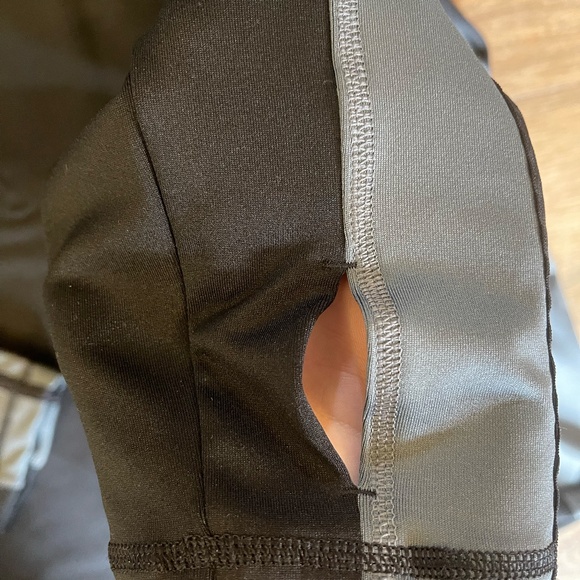 Adidas Climalite 1/4 Zip Pullover - Picture 4 of 7